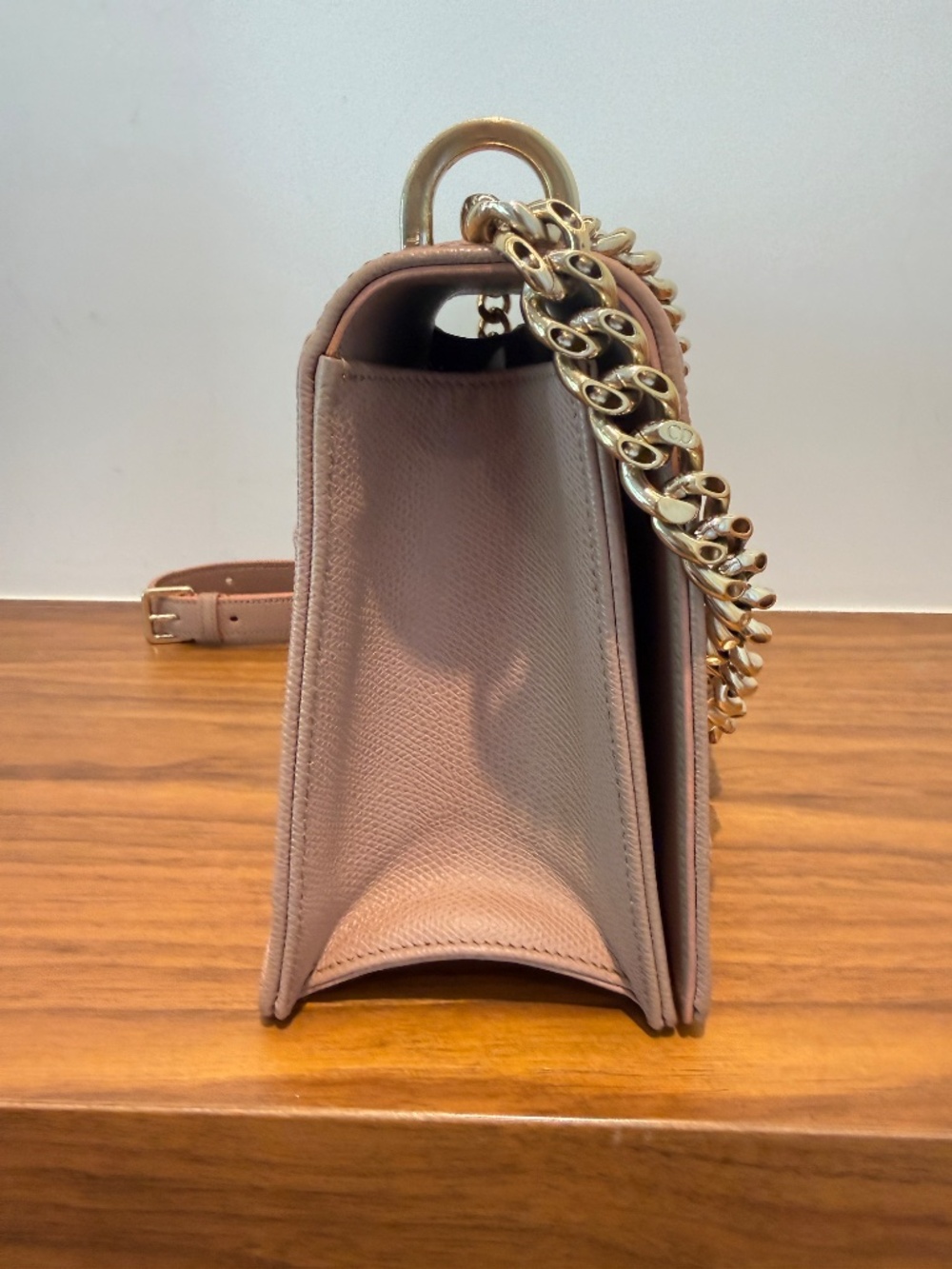 Christian Dior Grained Calfskin Medium Diorama Flap Bag Beige - Picture 10 of 12